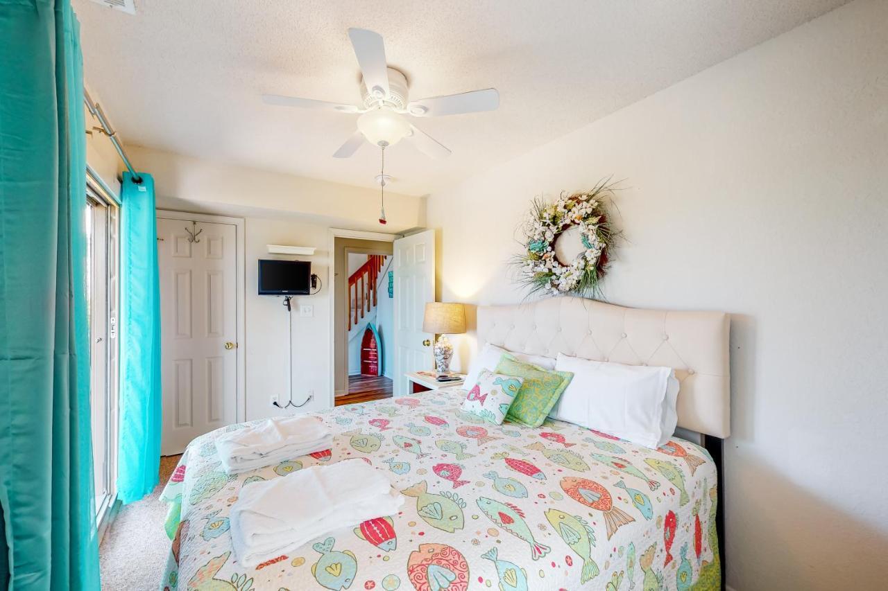 Villa Gizmo'S Getaway à Nags Head Extérieur photo
